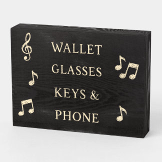 Wallet, Glasses, Keys & Phone reminder sign