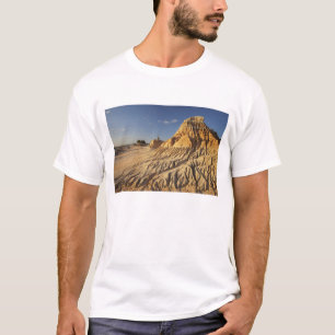 Walls of China Formations, Mungo National T-Shirt