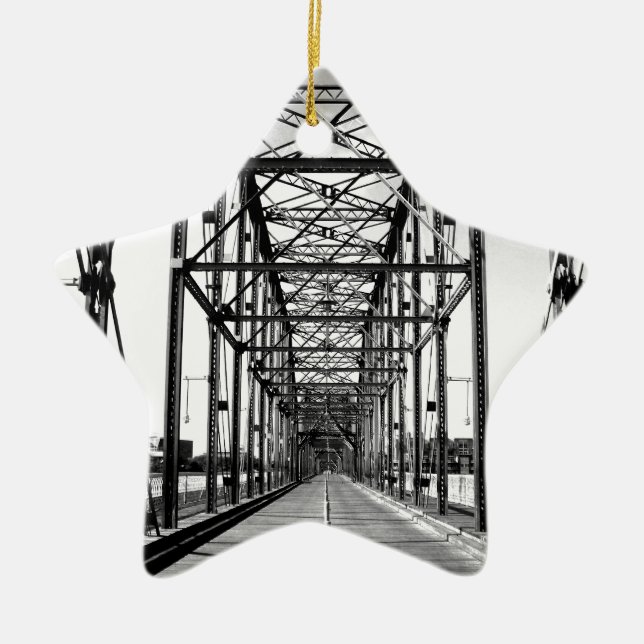 WALNUT STREET BRIDGE - CHATTANOOGA, TN CERAMIC ORNAMENT (Front)