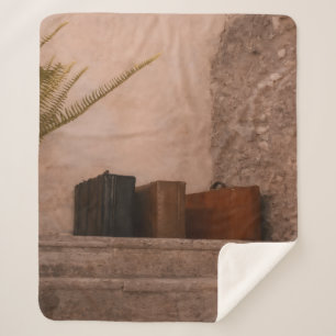 warm and enveloping. sherpa blanket
