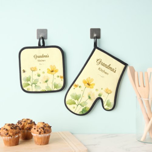 Warm Yellow Floral Garden Grandmas Kitchen Oven Mitt  Pot Holder Set