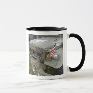 Washington, Olympia, military airshow. 2 Mug