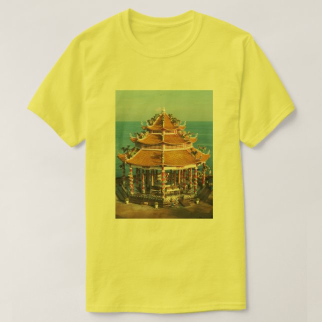 Wat Koh Loi ... Sriracha, Chonburi, Thailand T-Shirt (Design Front)