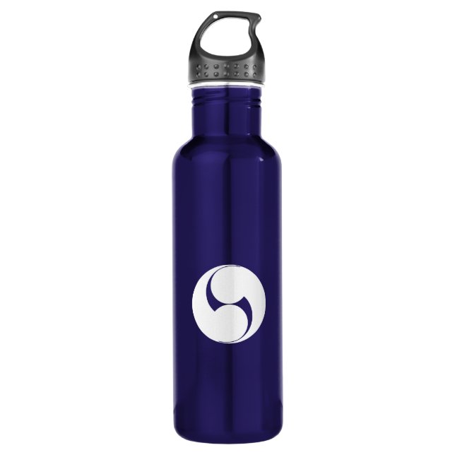 WATER BOTTLE WITH TWO RIGHT EARRINGS (Front)