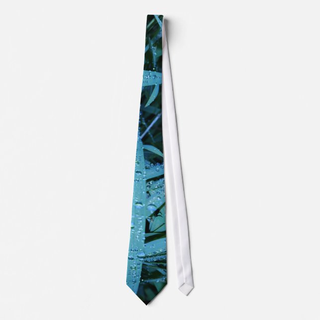 Water Drop Neck Tie (Front)