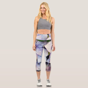 Water droplet on blue flower capri leggings