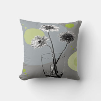 Water Glass Flowers – Pastel Pop Art Throw Pillow