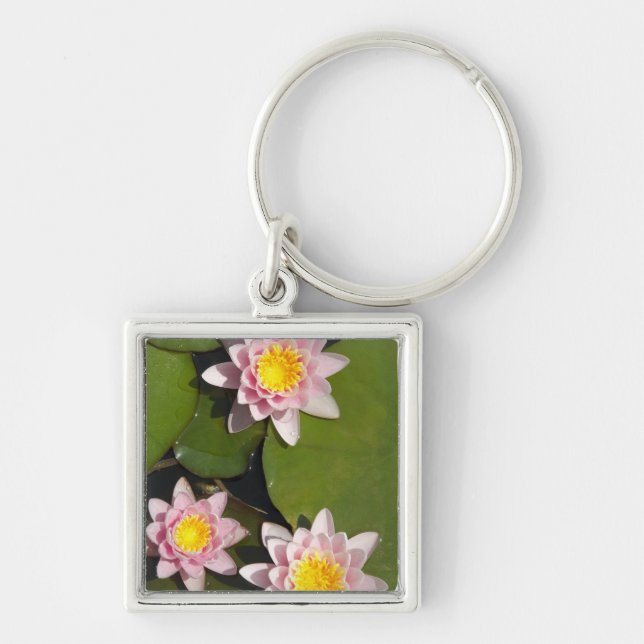 Water lilies keychain (Front)