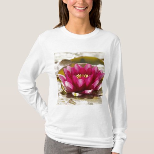 Water lily T_Shirt