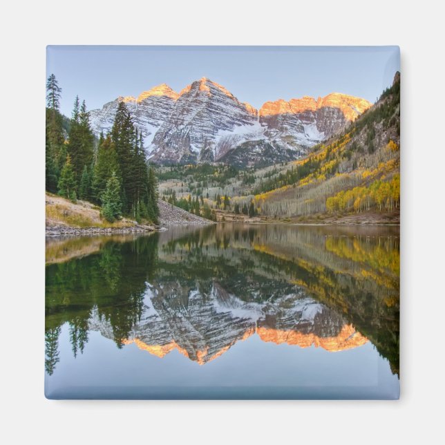 Water | Maroon Bells Lake Aspen Trees Magnet (Front)