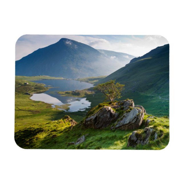 Water | Pen yr Ole Wen Lake Idwal Snowdonia Park Magnet (Horizontal)