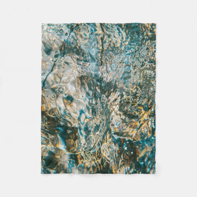 Water splash in close up photography fleece blanket (Front)