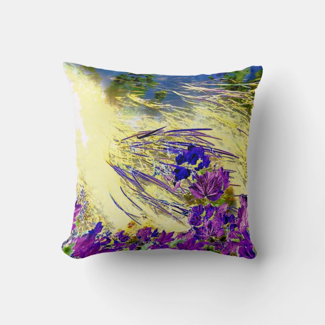 WATER THROW PILLOW (Front)