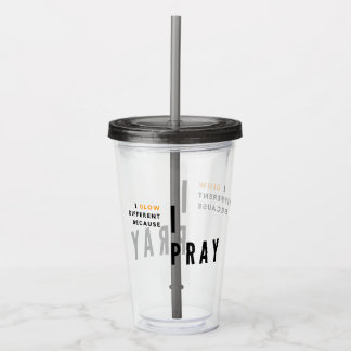 Water tumbler with grey lid and straw