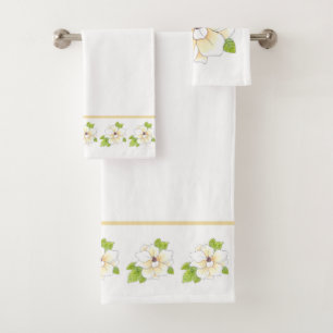 Watercolor and Pen Magnolia Flower Pattern Bath To Bath Towel Set