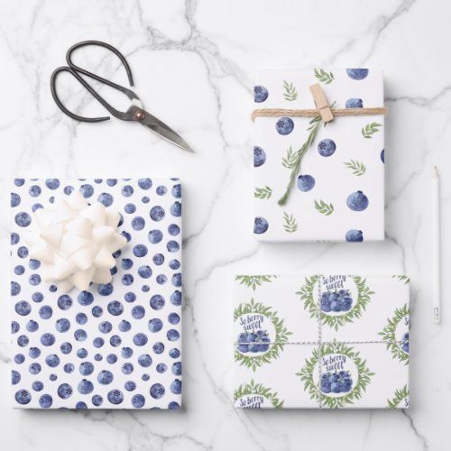 Watercolor blueberries pattern wrapping paper sheets