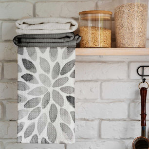 Watercolor brush strokes – black and white towel