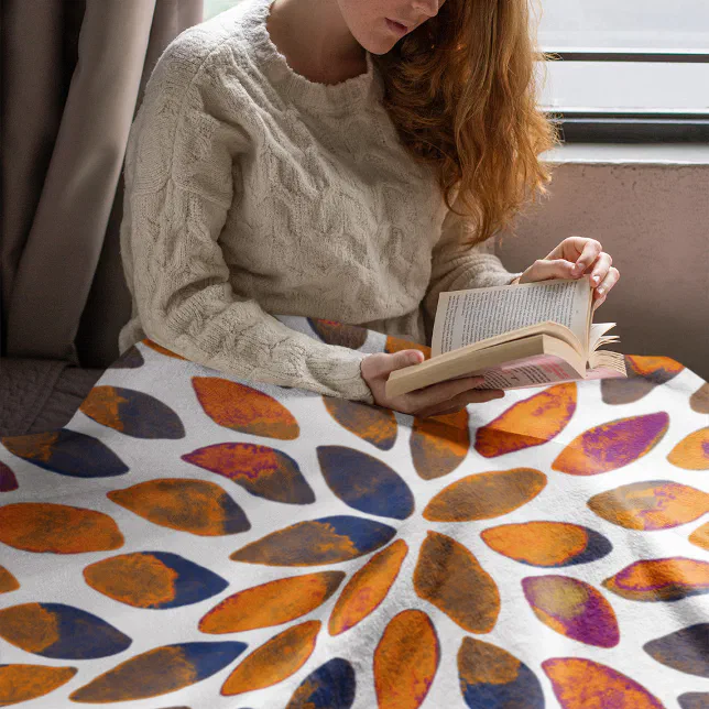 Watercolor brush strokes – rusty effect fleece blanket
