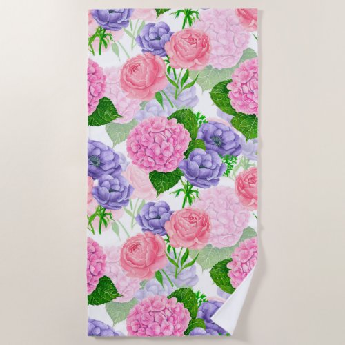 Watercolor floral pattern beach towel