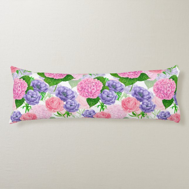Watercolor floral pattern body pillow (Front)