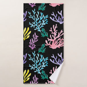 Watercolor painted corals seamless pattern bath towel