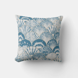 Watercolor sea shell japanese waves seamless patte throw pillow