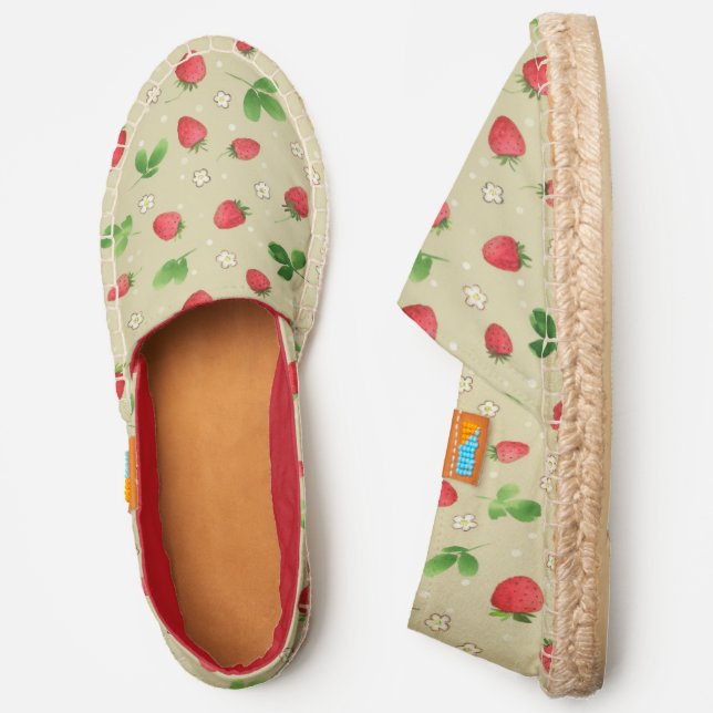 Watercolor strawberries pattern espadrilles (Side)