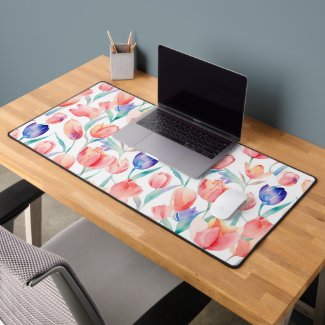 Watercolor Tulips Pattern Desk Mat