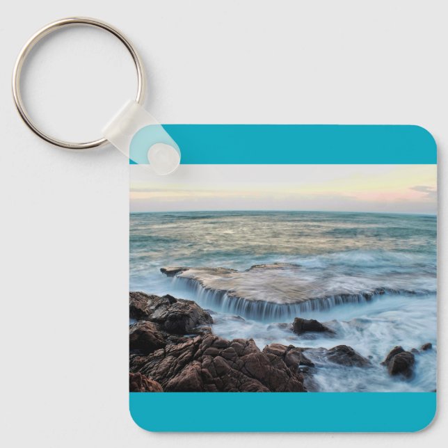 waterfall beauty  keychain (Front)