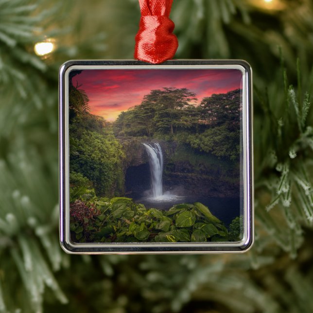 Waterfalls | Rainbow Falls, Hilo, Hawaii Metal Ornament (Tree)