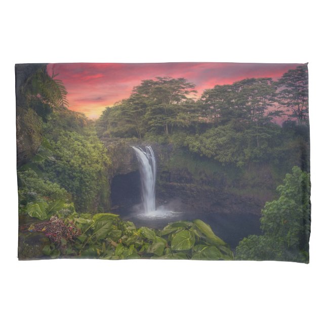Waterfalls | Rainbow Falls, Hilo, Hawaii Pillow Case (Front)