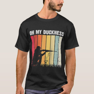 Waterfowl Hunting for an Flying Duck Hunting Ragla T-Shirt