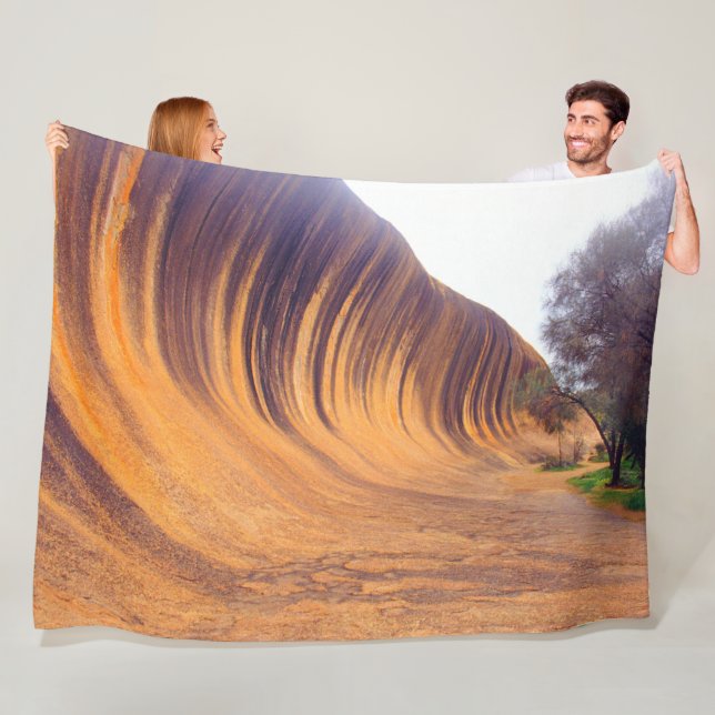 WAVE ROCK FLEECE BLANKET (In Situ)