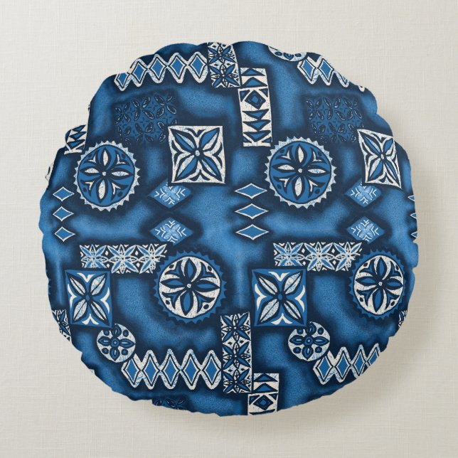 Wave Warrior Hawaiian Tapa Round Pillow (Front)