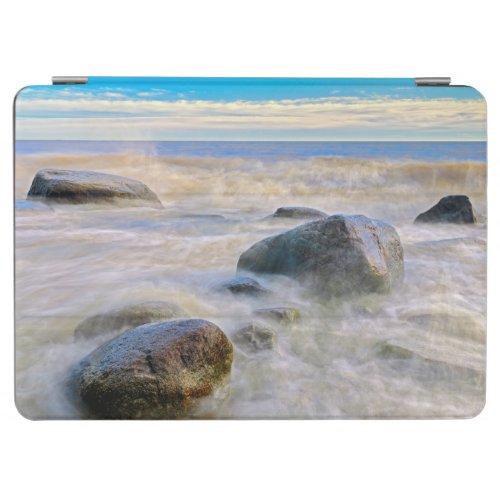 Waves crashing on shoreline rocks iPad air cover