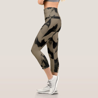 Waves of Black and Brown Capri Leggings