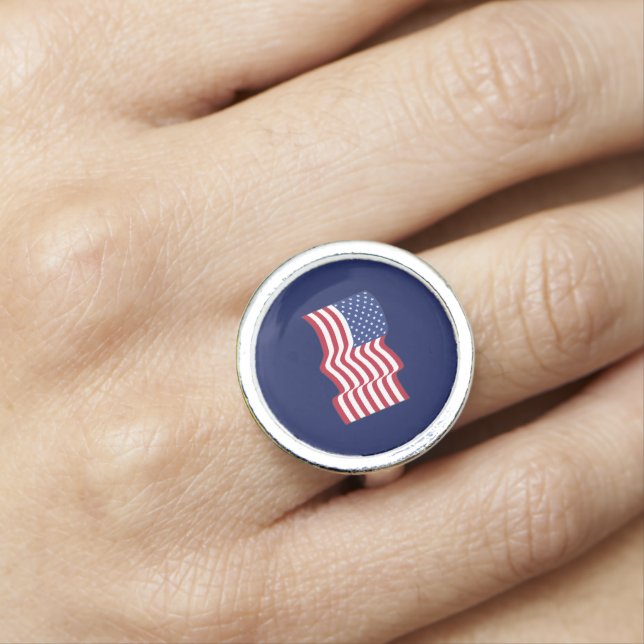 Waving American Flag Ring (In Situ)