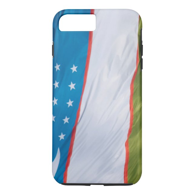 Waving Flag of Uzbekistan Case-Mate iPhone Case (Back)