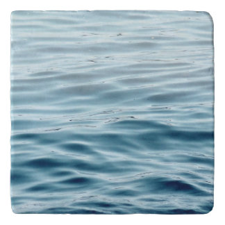 Waving water trivet