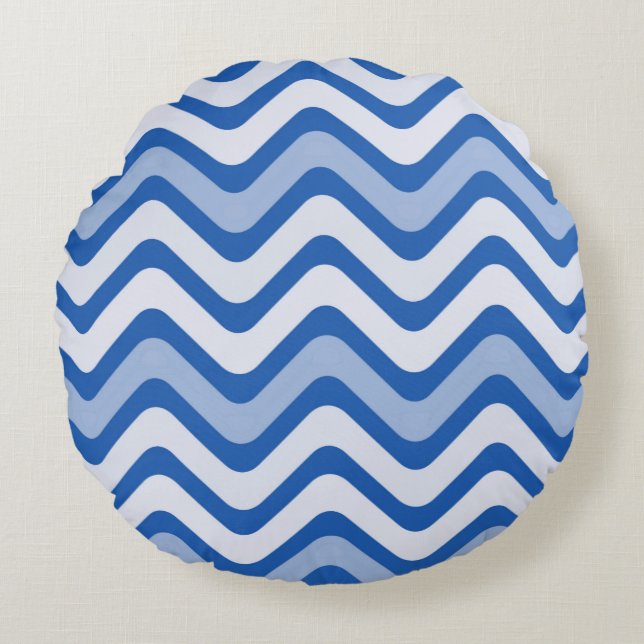 Wavy Blue Pattern Round Pillow (Front)