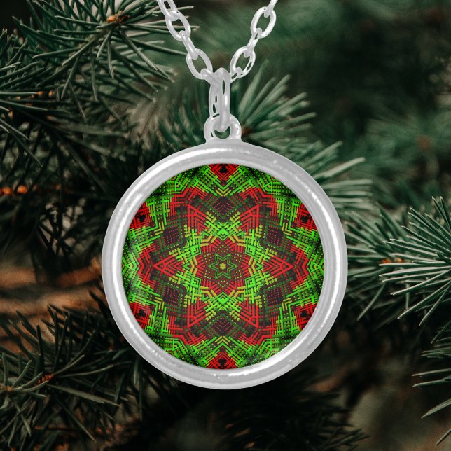 Weave Mandala Green and Red Silver Plated Necklace (Creator Uploaded)