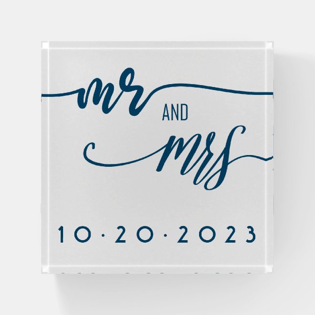 Wedding Anniversary Date Glass Paperweight (Front)