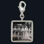 Wedding bouquet charm | add your photo<br><div class="desc">Wedding bouquet charm | add your photo

// Note: photo used is a placeholder image only. You will need to replace with your own photo before ordering/ printing. If you need help with this please contact me.</div>