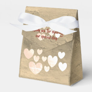 wedding cake box by dalDesignNZ