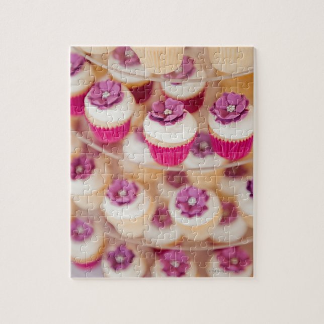 Wedding cake jigsaw puzzle (Vertical)