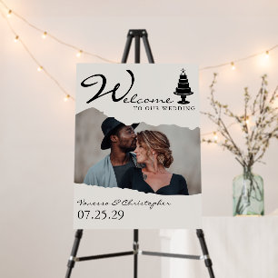 Wedding Cake Welcome Sign