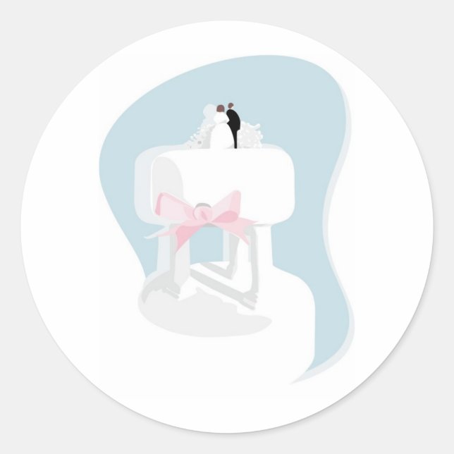 Wedding Cake with Bride and Groom Topper Classic Round Sticker (Front)