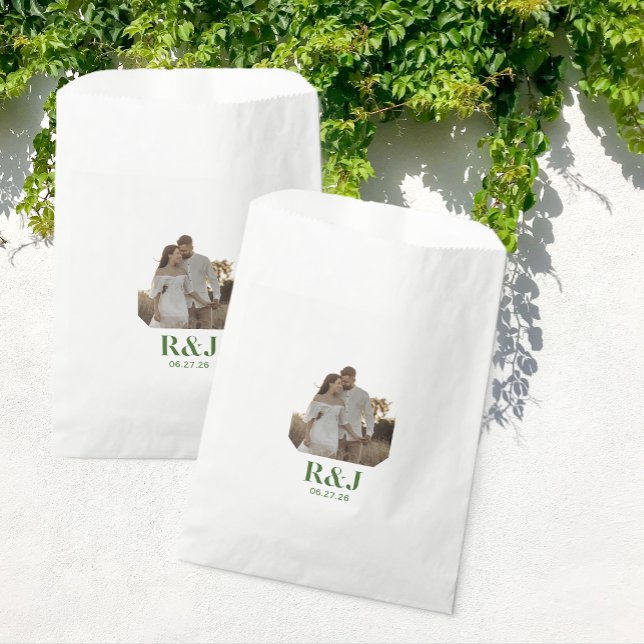 Wedding Couple Add Photo Green Monogram Favor Bag (Wedding Couple Add Photo Green Monogram Favor Bags)