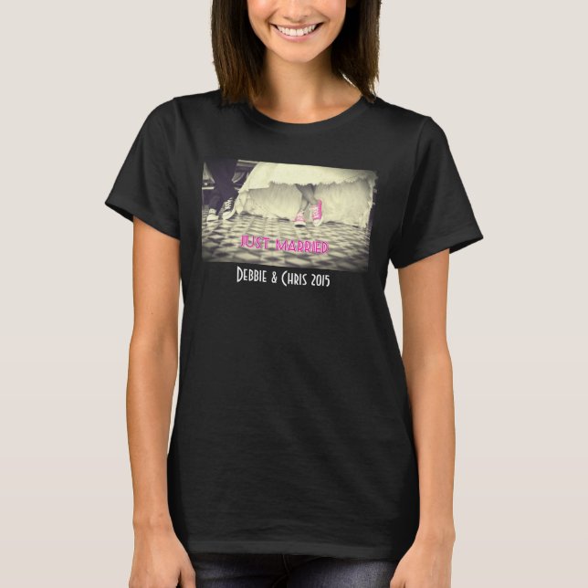 Wedding Couple in a Retro Style Fifties Diner T-Shirt (Front)