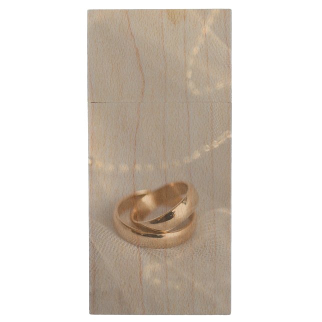 Wedding Couple's Flash Drive (Front Vertical)